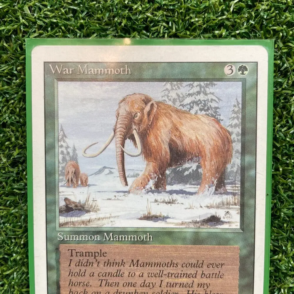 War Mammoth 4th Edition MTG Vintage 1995 Green Creature Trample Magic Card